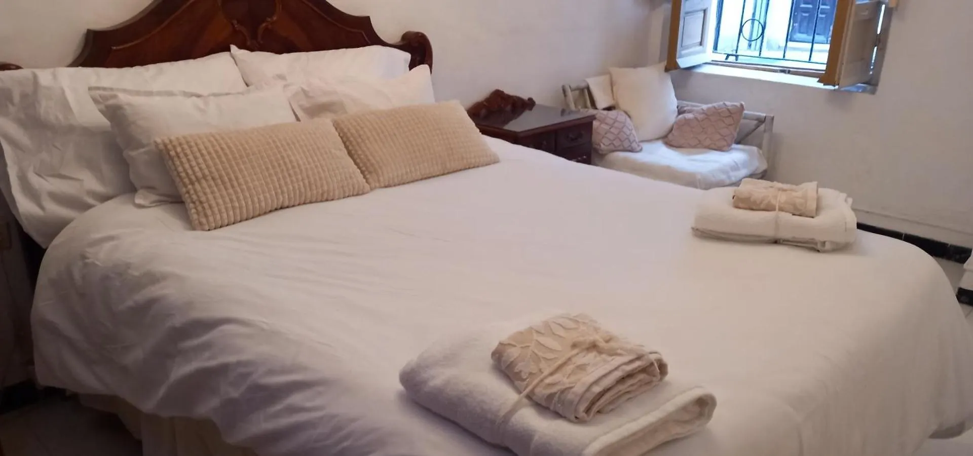 Habitacion A Compartir En Zoco Home 阿尔梅里亚